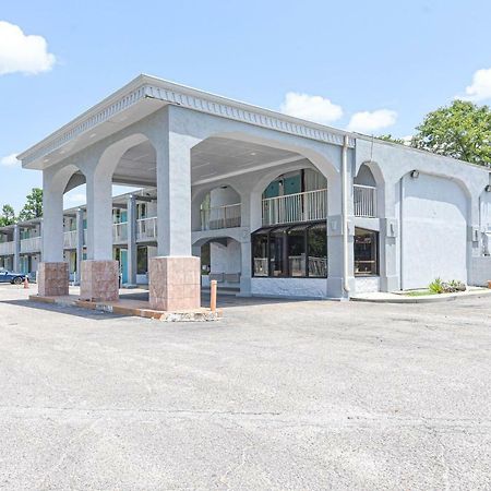 Hotel Valdosta Ga I-75 & Us-221 N Hwy Extérieur photo