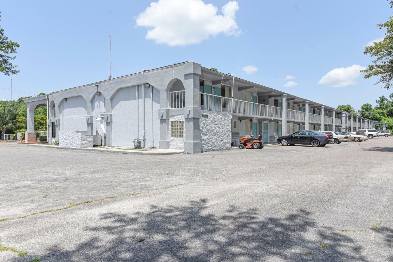 Hotel Valdosta Ga I-75 & Us-221 N Hwy Extérieur photo